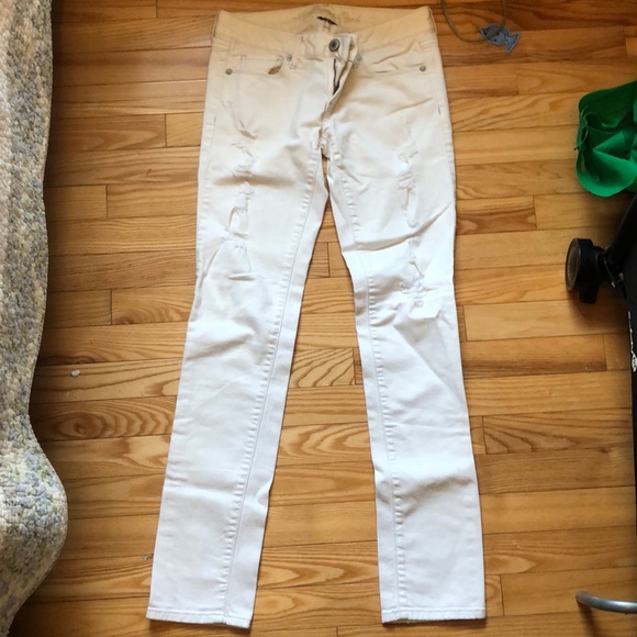 American Eagle distressed jeans size 2 - Picture 6 of 6